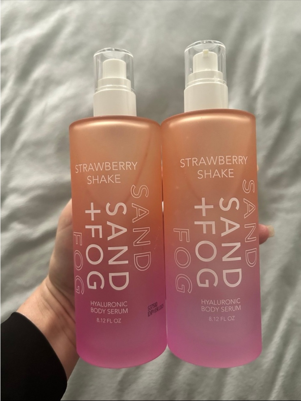 Sand + Fog Strawberry Shake Hyaluronic Body Serum - set